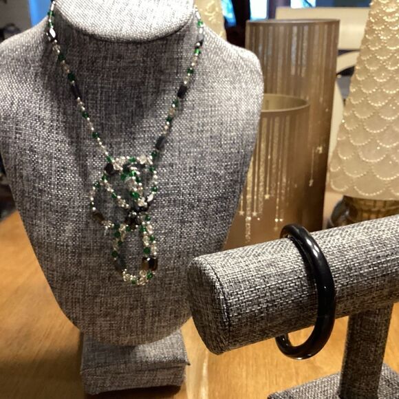 Hematite, Green and Clear Crystal Open Lariat Necklace with Black Bangle - Picture 2 of 8